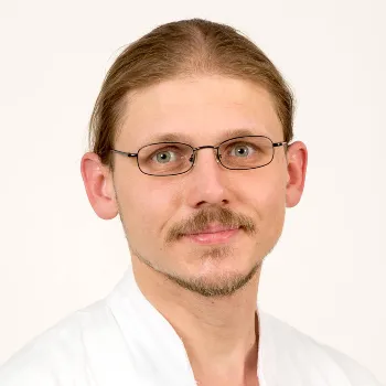 Dr. med. Damyan Penev picture
